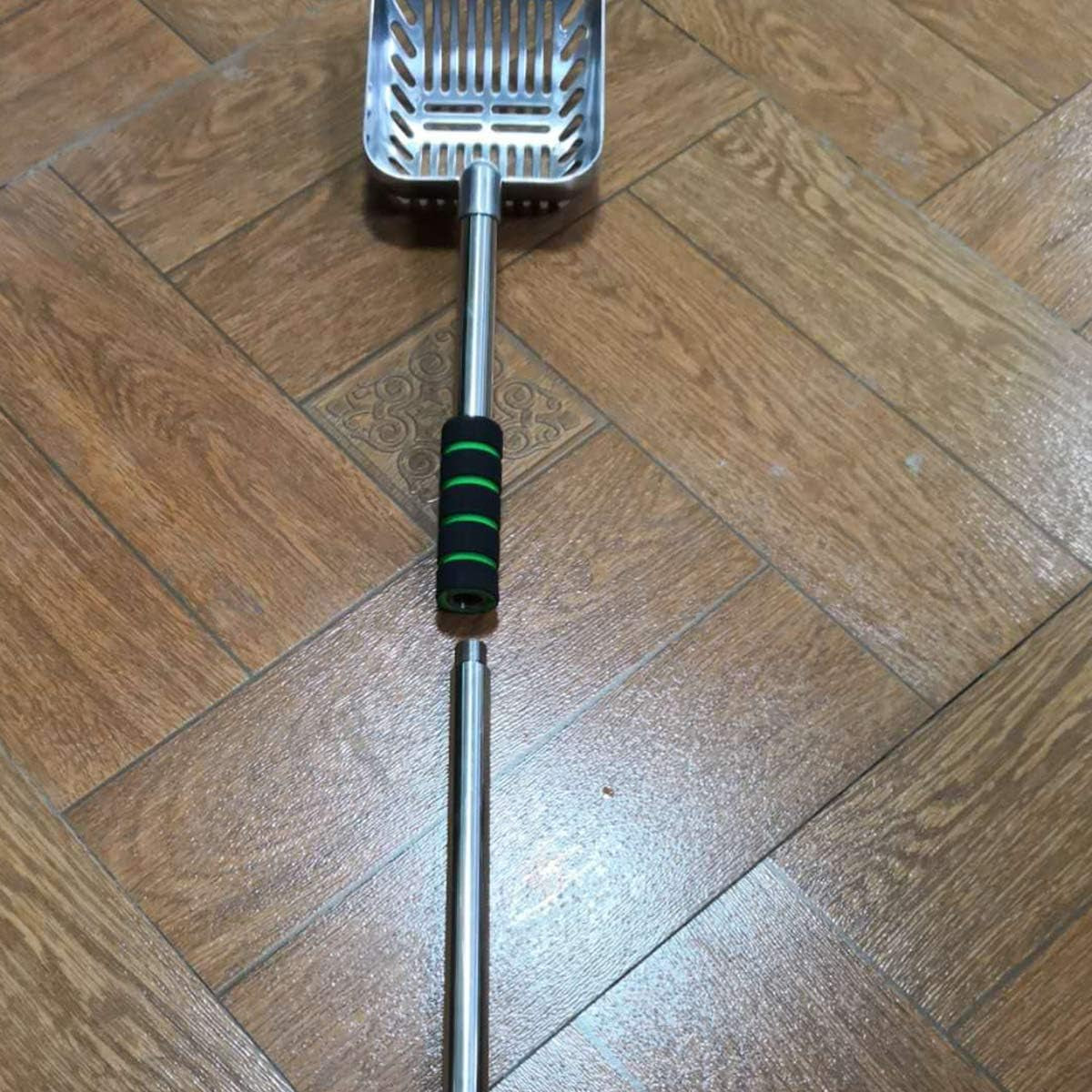 32-Inch Metal Cat Litter Scoop with Long Handle - Non-Stick Aluminum Deep Shovel for Efficient Multi-Cat Clump Management